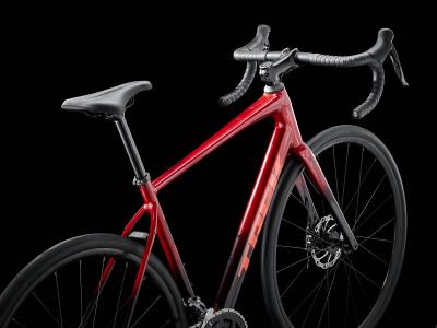 Trek Domane AL 2 61 Crimson to Dark Carmine Fade Produktbild 14