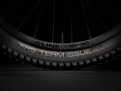 Trek Slash 8 XT L Marianas Blue Produktbild 18