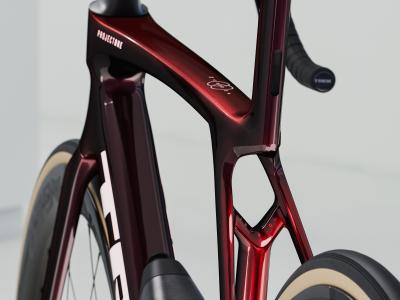 Trek Madone SLR 9 M Carbon Red Smoke Produktbild 9