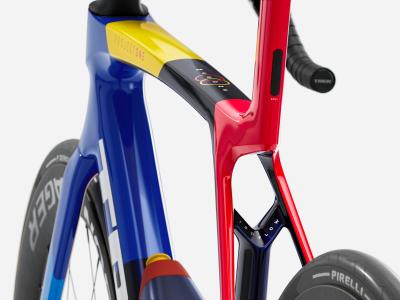 Trek Madone SLR 7 AXS L Team Replica Produktbild 9