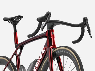 Trek Madone SLR 7 AXS M Carbon Red Smoke Produktbild 4