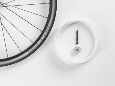 Bontrager Wheel Rear Bontrager Aeolus RSL 37 TLR Disc Shim11 Produktbild 11